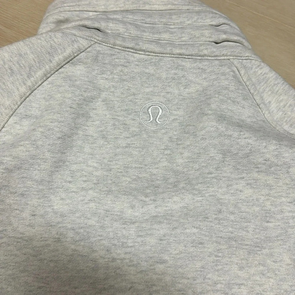 Lululemon Radiant Jacket, 6 - Picture 8 of 10